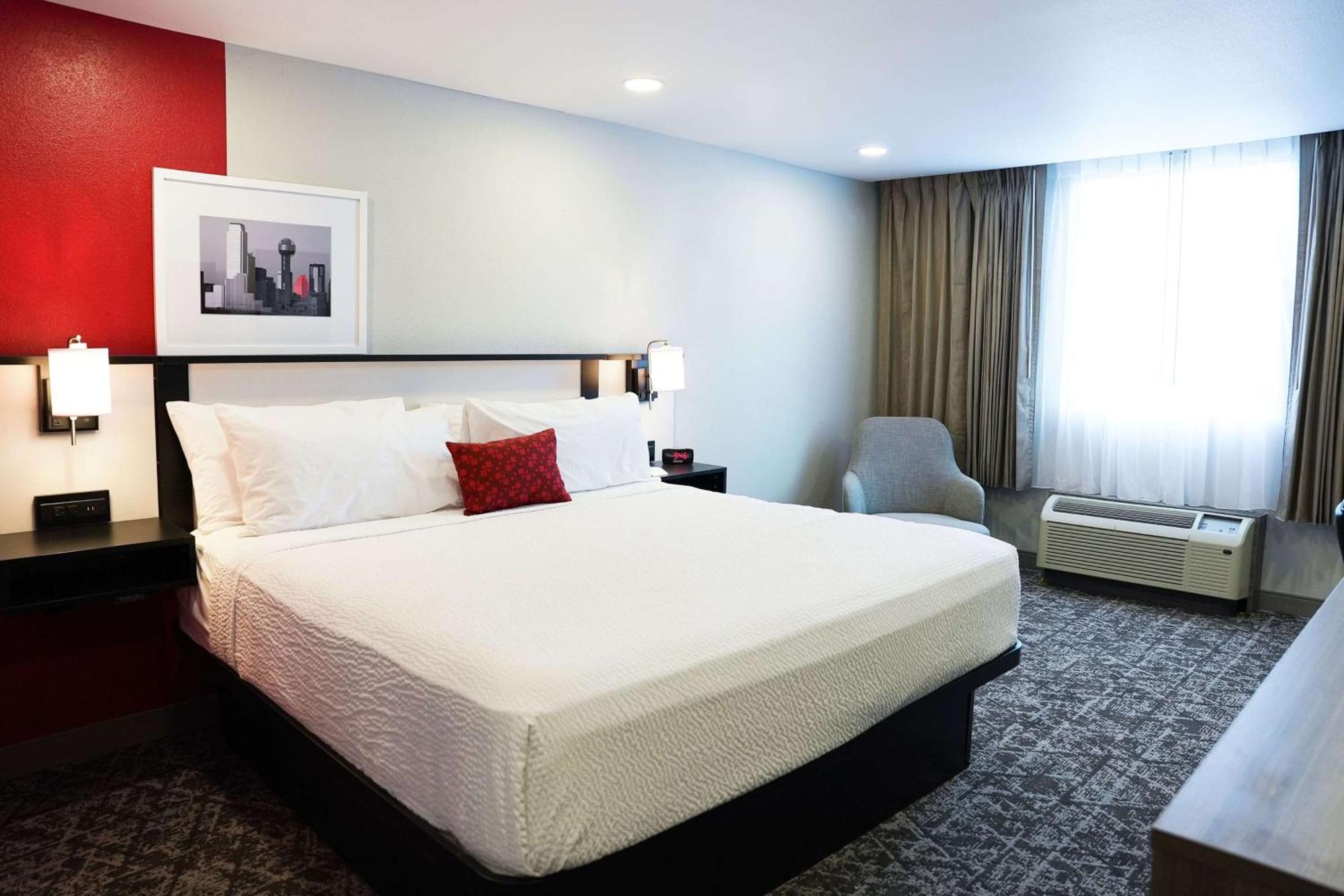 Hotel Ramada By Wyndham Dfw Airport Irving Zewnętrze zdjęcie